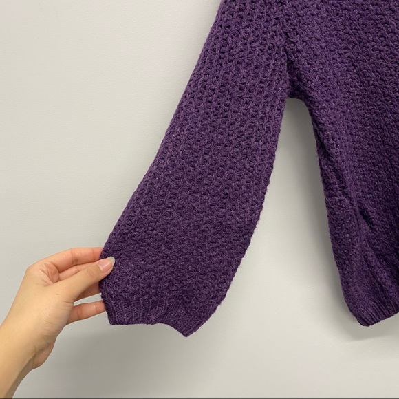 ✨NEW✨ VINTAGE-LIKE PURPLE CARDIGAN - Picture 4 of 8